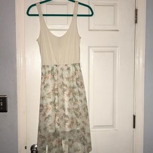 🥰 high low sundress, peach/ mint floral pattern.